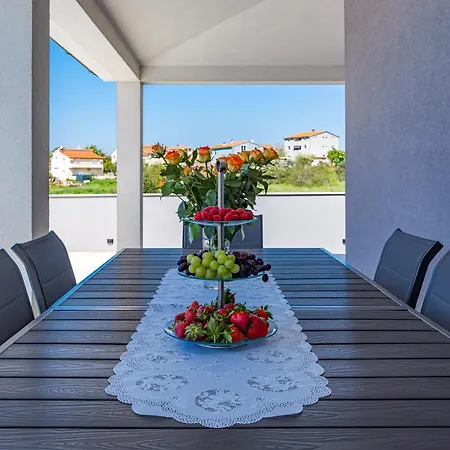 Villa Serenity Tea With Heated Pyrolysis Salt Water